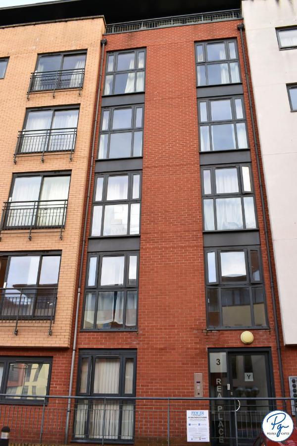 Penthouse - Amazing City Skyline Views - Balcony - Free Extra 2 Hours - Free Parking - Utilita Arena - Bullring Shopping - New St Station- Super King Size Bed Birmingham Extérieur photo