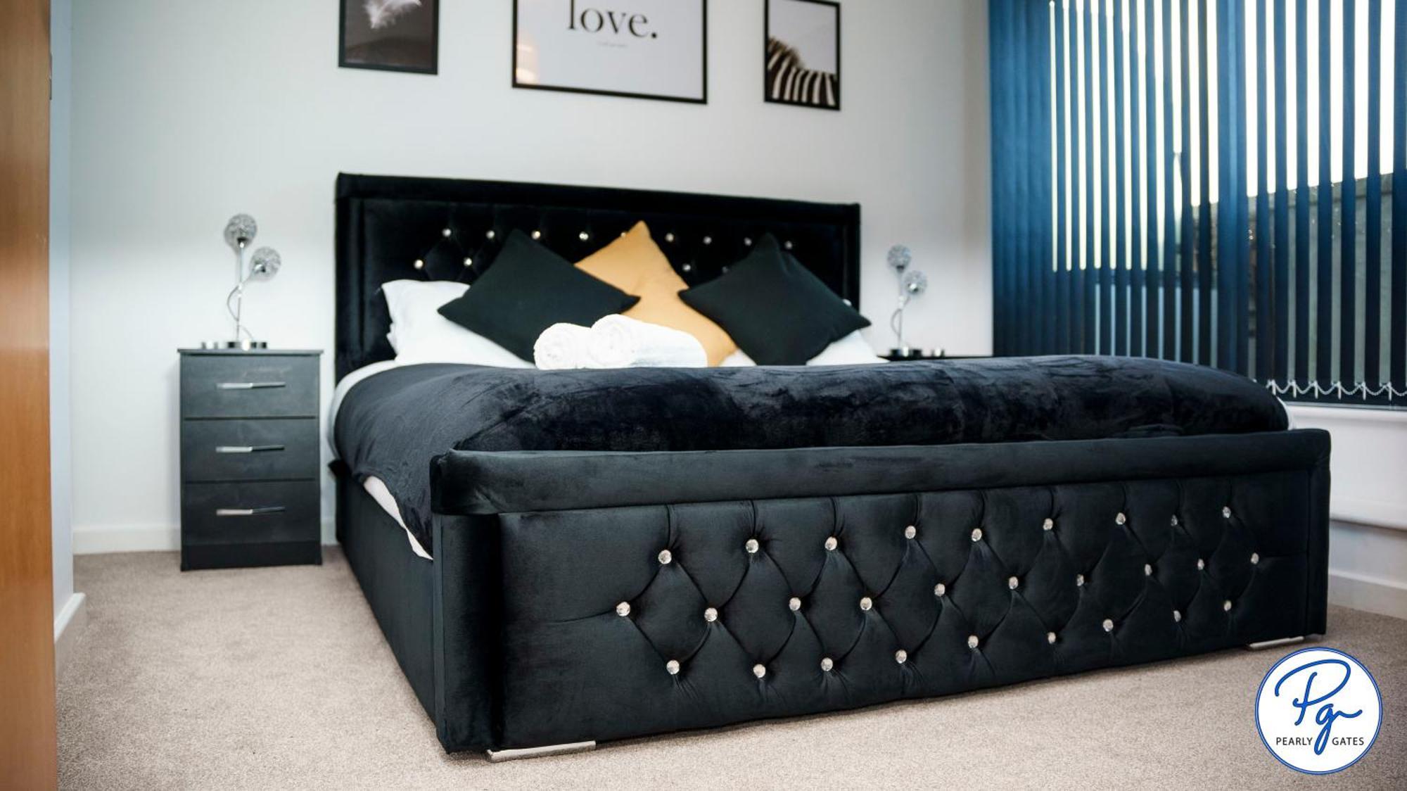 Penthouse - Amazing City Skyline Views - Balcony - Free Extra 2 Hours - Free Parking - Utilita Arena - Bullring Shopping - New St Station- Super King Size Bed Birmingham Extérieur photo